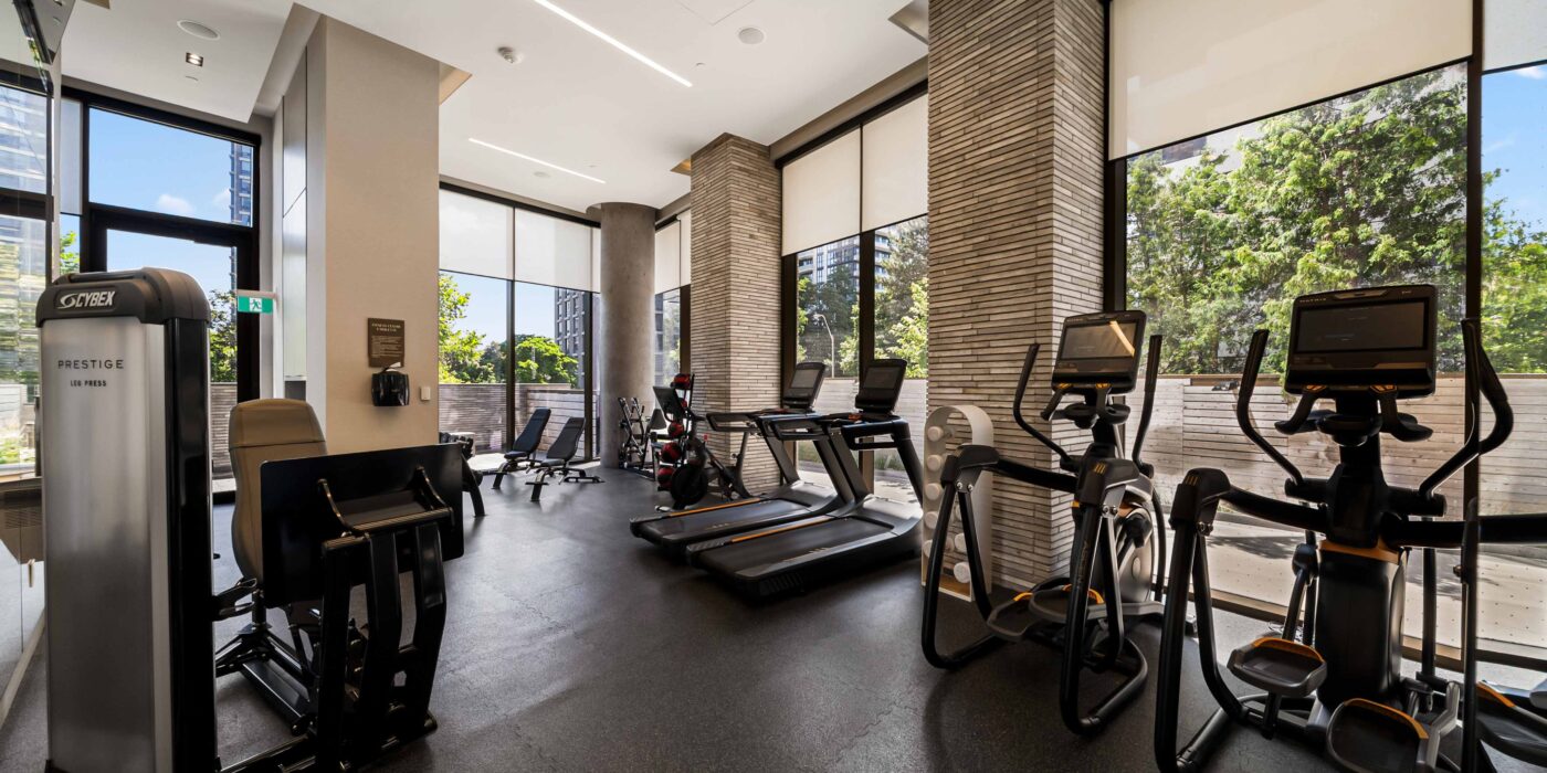 2Fifteen_INT_Amenity_Gym1_Jul2026