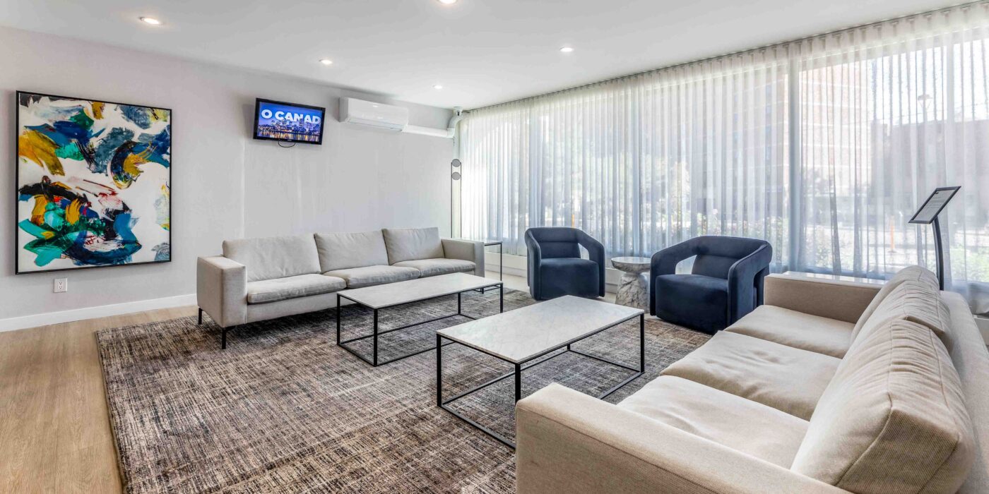90Eastdale_INT_Amenity_LobbyLounge_Oct2025