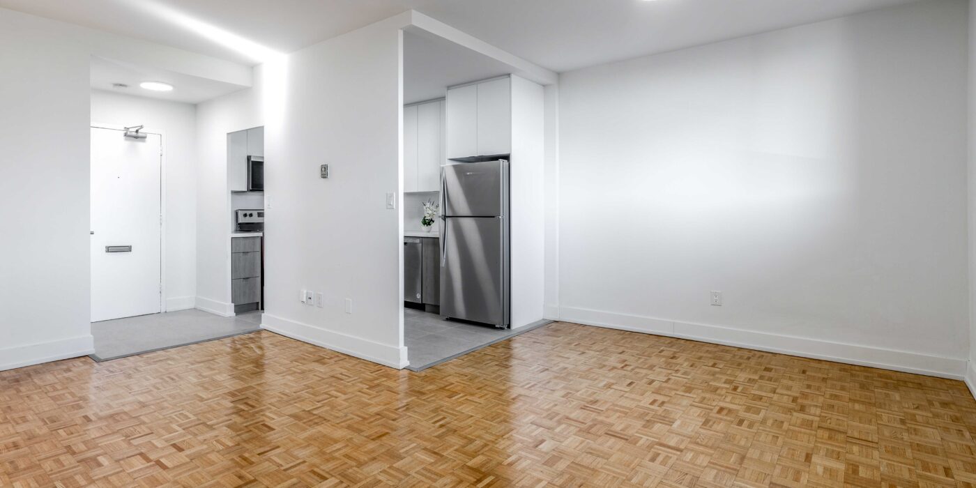 90Eastdale_INT_Model_2Bed_DiningLiving2_Oct2025