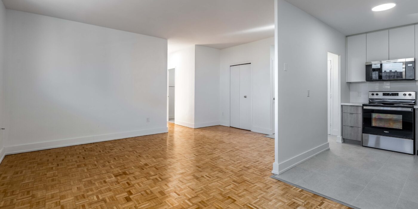 90Eastdale_INT_Model_2Bed_DiningLiving_Oct2025
