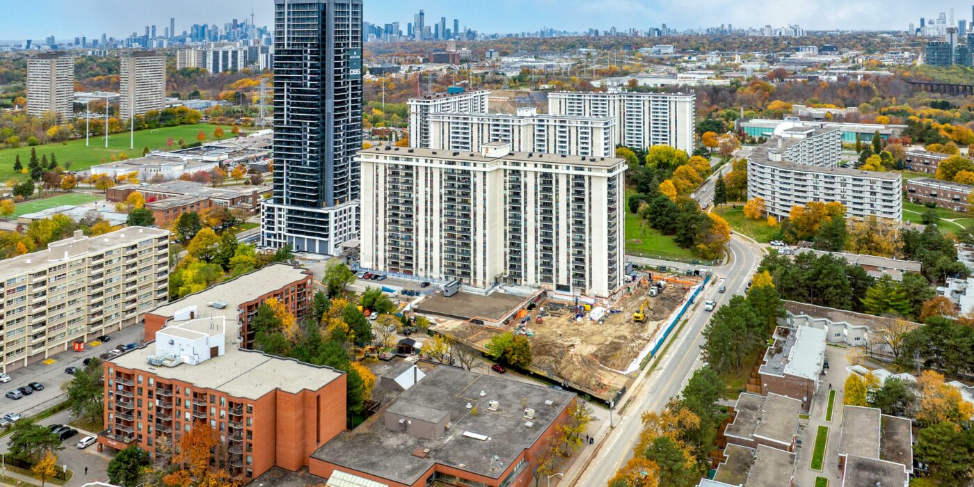 35DavidSaloman_EXT_Amenity_BuildingExterior2_Nov2025